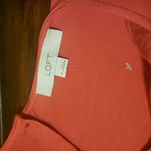 NWOT Loft ruffle top / M - Picture 4 of 5